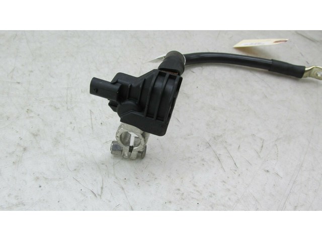 2009-2012 AUDI Q5 8R OEM REAR TRUNK BATTERY NEGATIVE TERMINAL 8R0915181