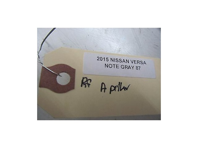 2014-2016 NISSAN VERSA NOTE OEM RIGHT FRONT PASSENGER SIDE DASH COVER TRIM 