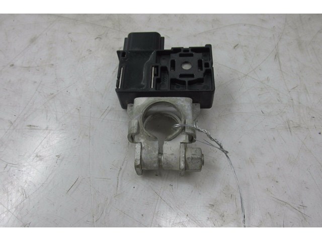 2014-2016 INFINITI Q50 OEM FRONT ENGINE BATTERY NEGATIVE TERMINAL 