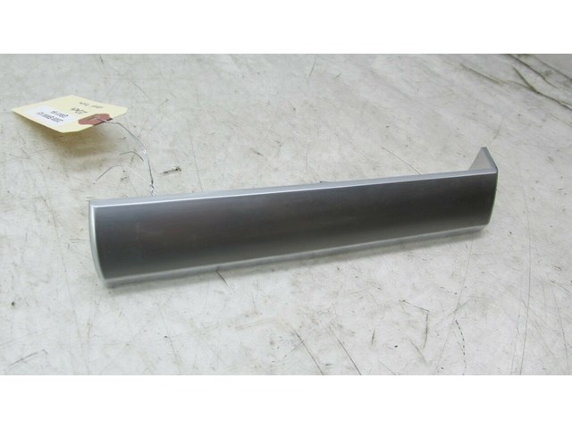  2007-2010 BMW X5 E70 OEM LEFT FRONT DRIVER SIDE DASH AIR VENT LOWER TRIM 