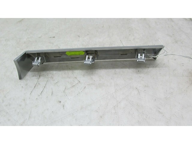  2007-2010 BMW X5 E70 OEM LEFT FRONT DRIVER SIDE DASH AIR VENT LOWER TRIM 