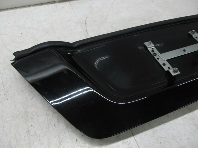 2006-2013 VOLVO C70 T5 OEM TRUNK LID COVER PANEL LICENSE PLATE MOUNT 9214458