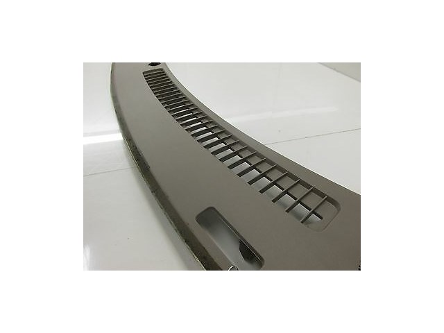 2004-2006 NISSAN QUEST OEM UPPER DASHBOARD PANEL WINDSHIELD AIR VENT BEIGE COLOR