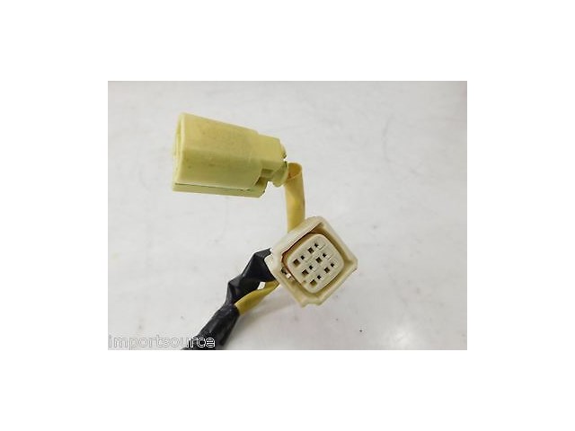 2003-2008 TOYOTA COROLLA OEM LEFT FRONT DASH WIRE PLUG PIGTAIL