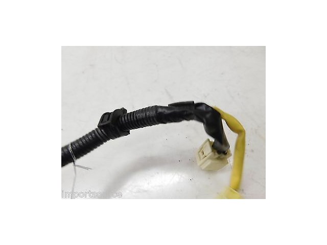 2003-2008 TOYOTA COROLLA OEM LEFT FRONT DASH WIRE PLUG PIGTAIL