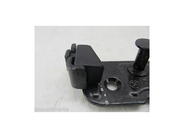 2003-2005 BMW Z4 E85 OEM BOOT TRUNK LID STRIKER LOCK CATCH BRACKET STRIKE PLATE