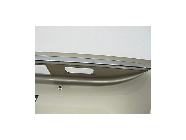2003-2006 MERCEDES BENZ E500 W211 OEM TRUNK LID PANEL LICENSE PLATE TRIM COVER