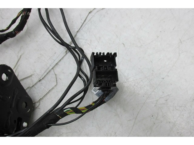  2009-2013 BMW 328i E93 LCI OEM RIGHT REAR TRUNK LID SLIDING HINGE ASSEMBLY     