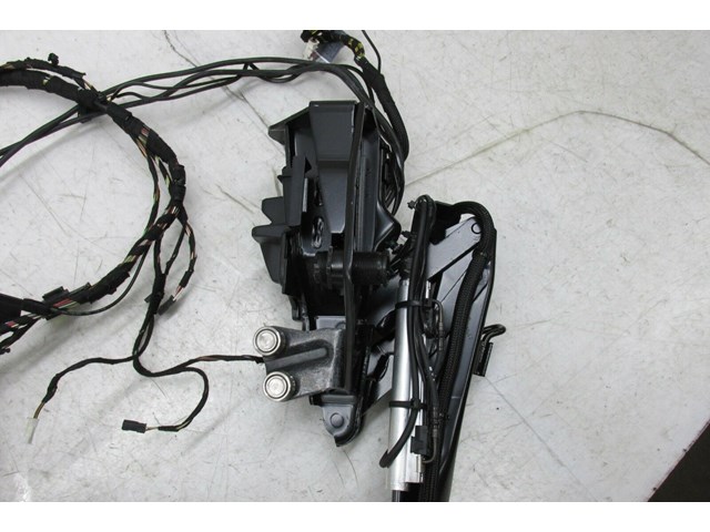  2009-2013 BMW 328i E93 LCI OEM RIGHT REAR TRUNK LID SLIDING HINGE ASSEMBLY     
