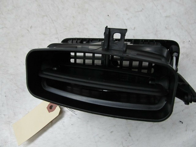 2005-2009 SAAB 9-5 OEM RIGHT PASSENGER SIDE DASH AIR VENT 140052004