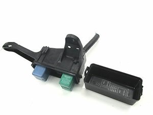 2006-2008 LEXUS IS350 XE20 OEM ENGINE BAY RELAY FUSE CONTROL BOX ABS RELAY