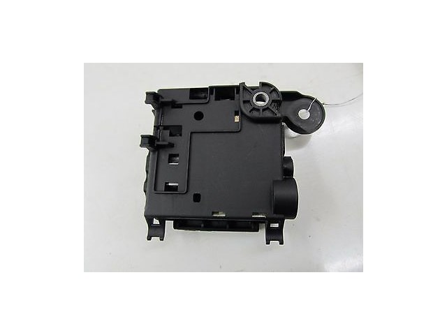 2008-2012 AUDI A4 AVANT WAGON B8 OEM RELAY BATTERY JUNCTION JUMPER CONNECTOR