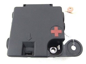 2008-2012 AUDI A4 AVANT WAGON B8 OEM RELAY BATTERY JUNCTION JUMPER CONNECTOR