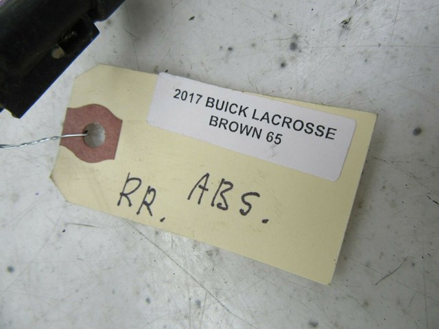 2017-2019 GM BUICK LACROSSE OEM RIGHT REAR WHEEL ABS SPEED SENSOR 