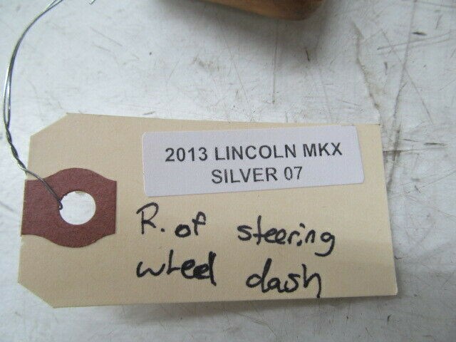 2011-2015 LINCOLN MKX OEM CENTER DASH TRIANGLE WOOD GRAIN TRIM 