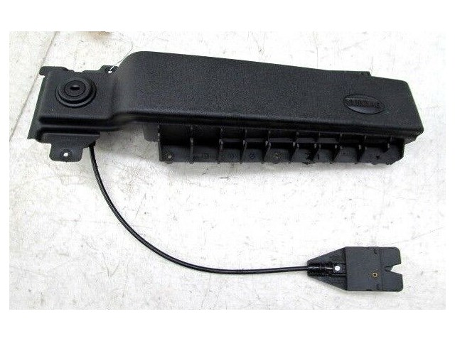 2003-2006 RANGE ROVER HSE OEM RIGHT FRONT DASHBOARD AIRBAG TRIM PANEL 