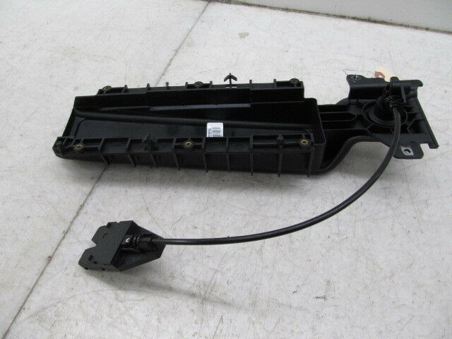 2003-2006 RANGE ROVER HSE OEM RIGHT FRONT DASHBOARD AIRBAG TRIM PANEL 