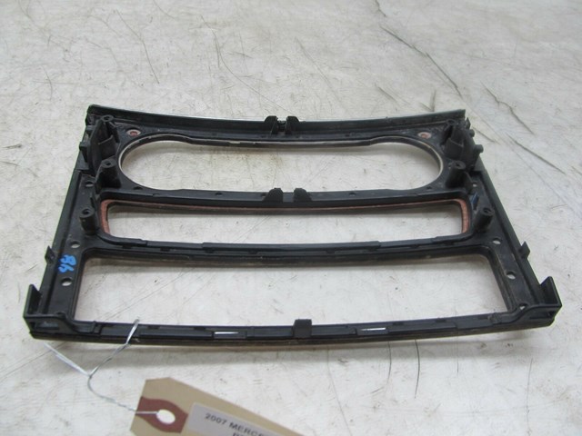 2007-2012 MERCEDES GL450 X164 OEM CENTER DASH WOODGRAIN TRIM COVER 