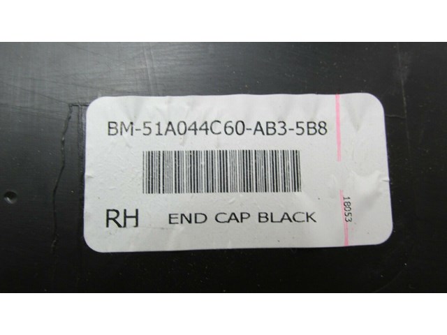 2013-2018 FORD FOCUS ST OEM RIGHT FRONT SIDE DASH END CAP TRIM COVER 