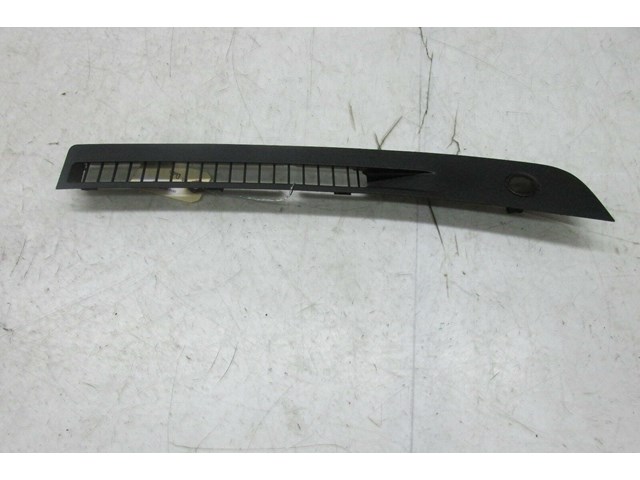 2009-2013 INFINITI G37 CONVERTIBLE OEM RIGHT FRONT DASH UPPER DEFROST VENT