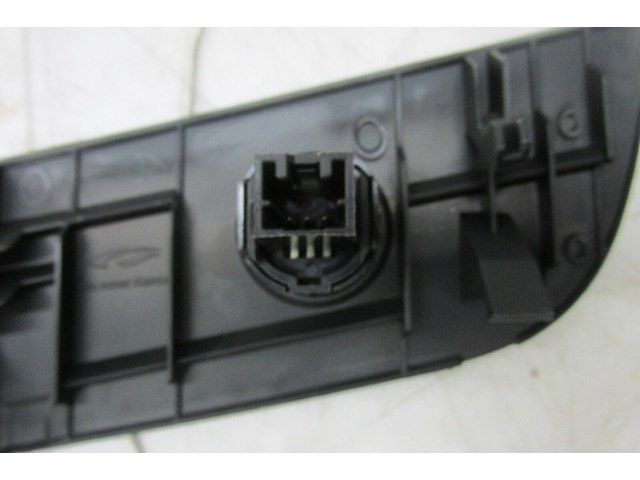 2009-2013 INFINITI G37 CONVERTIBLE OEM RIGHT FRONT DASH UPPER DEFROST VENT