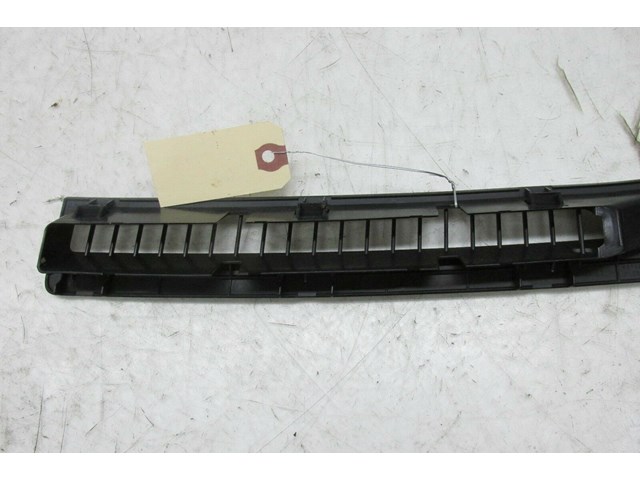 2009-2013 INFINITI G37 CONVERTIBLE OEM RIGHT FRONT DASH UPPER DEFROST VENT