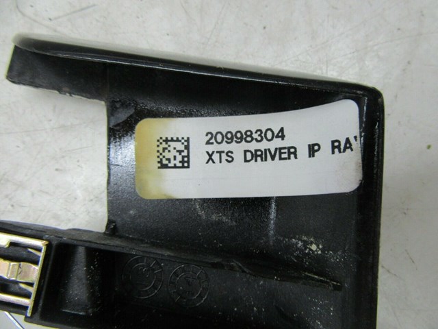 2013-2017 CADILLAC XTS OEM LEFT FRONT DASH INSTRUMENT PANEL TRIM MOLDING  