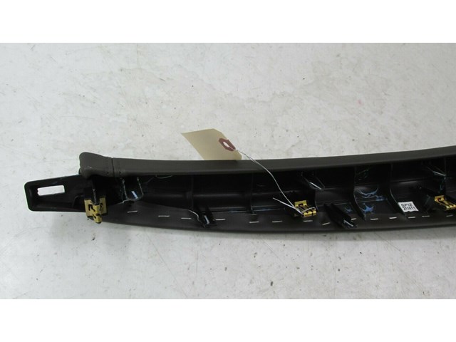 2017-2019 BUICK LACROSSE OEM RIGHT FRONT DASHBOARD TRIM PANEL       