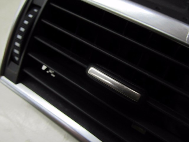 2004-2008 AUDI A8L W12 OEM RIGHT FRONT PASSENGER SIDE DASH AIR VENT 4E0 820 902