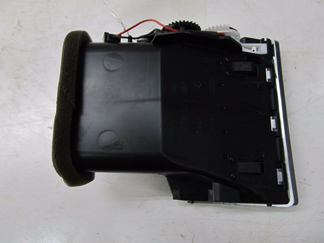 2004-2008 AUDI A8L W12 OEM RIGHT FRONT PASSENGER SIDE DASH AIR VENT 4E0 820 902