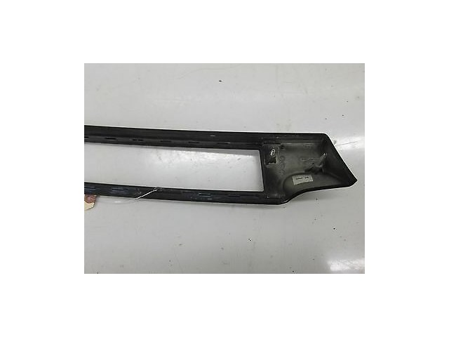 2006-2007 BMW 530I E60 E61OEM RIGHT SIDE DASH DASHBOARD TRIM MOULDING BEZEL