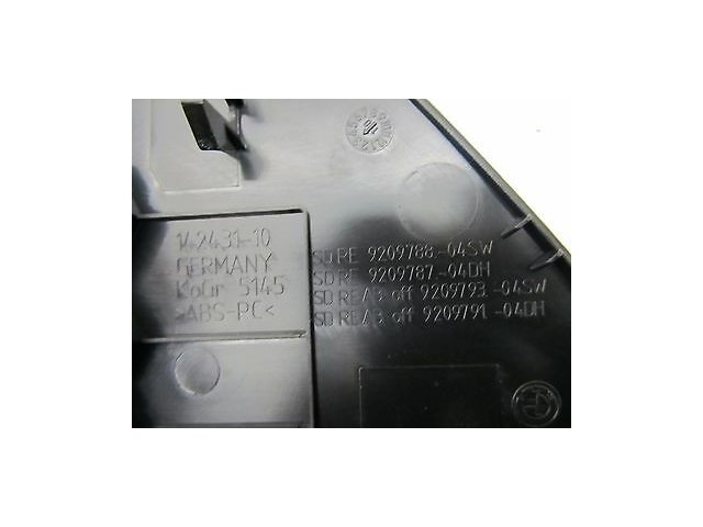 2011-2013 BMW 550i 535i F10 OEM RIGHT FRONT DASHBOARD DASH SIDE END TRIM COVER