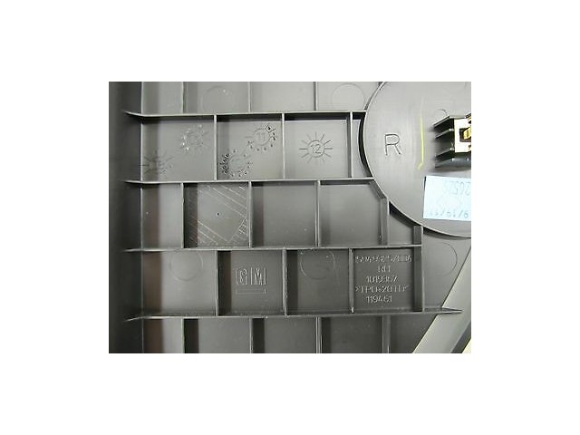 2010-2013 CHEVY EQUINOX LT OEM GM RIGHT FRONT DASH DASHBOARD SIDE END COVER TRIM