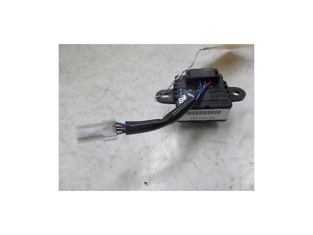 2004-2007 INFINITI QX56 OEM LEFT FRONT KNEE PANEL FAN TEMPERATURE SENSOR 