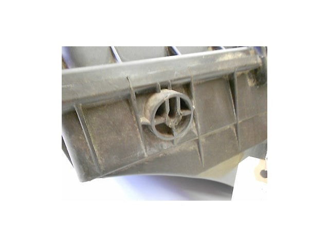 1989 BENTLEY TURBO R OEM AIR INTAKE BOX BROKEN TABS WITH FILTER 