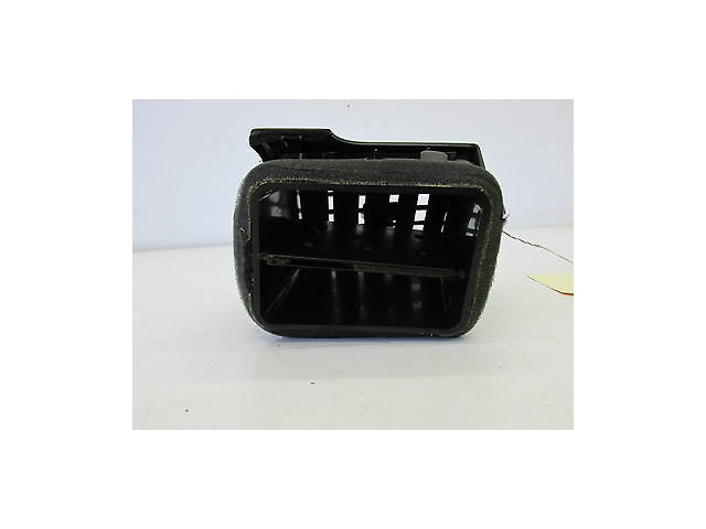 2006-2007 INFINITI M35 M45 OEM LEFT FRONT DASH AIR CLIMATE VENT