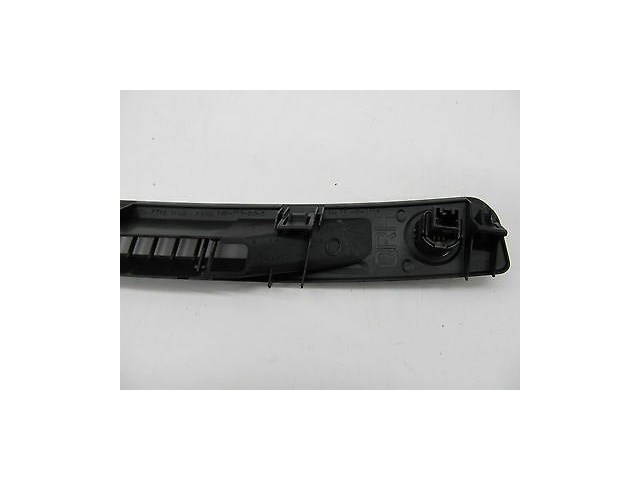 2003-2004 INFINITI M45 OEM RIGHT FRONT DASH WINDSHIELD AIR VENT W/ SENSOR