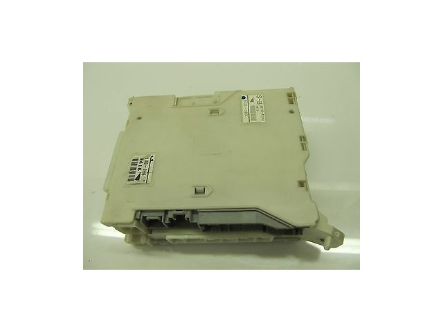2006-2008 LEXUS IS350 IS250 XE20 OEM LEFT FRONT DASH JUNCTION FUSE RELAY MODULE