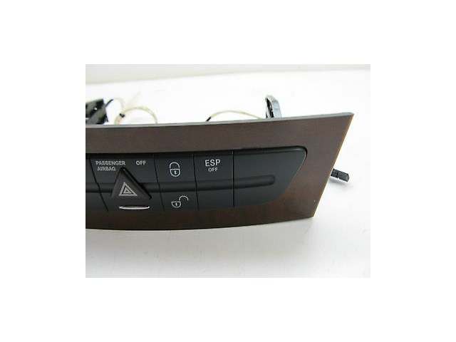 2003-2006 MERCEDES BENZ E500 W211 OEM CENTER DASH CONTROLS CD CHANGER FACE PLATE