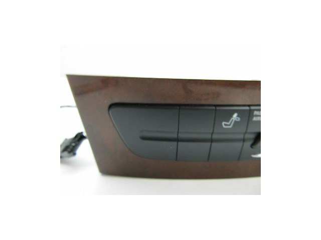 2003-2006 MERCEDES BENZ E500 W211 OEM CENTER DASH CONTROLS CD CHANGER FACE PLATE