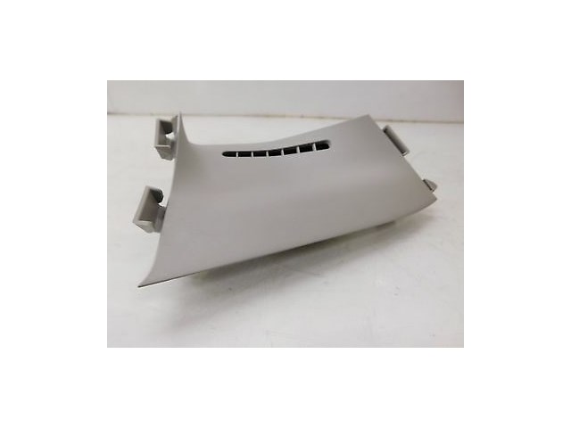 2014-2015 NISSAN VERSA NOTE OEM RIGHT FRONT INTERIOR DASH SIDE PANEL COVER