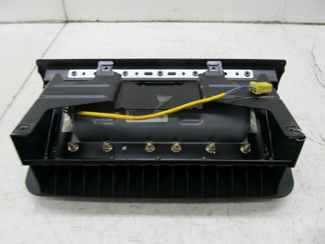 2003-2004 LAND ROVER DISCOVERY OEM RIGHT FRONT DASH AIRBAG BLACK 