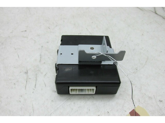2011-2018 INFINITI M37 Q70 OEM CENTER DASH SONAR CONTROL MODULE 