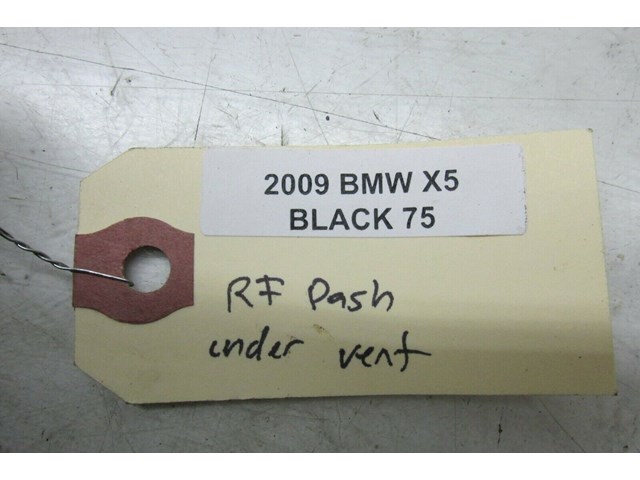  2007-2010 BMW X5 E70 OEM RIGHT FRONT DASH LOWER TRIM COVER BEZEL 