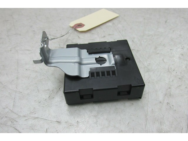  2011-2018 INFINITI M37 Q70 OEM RIGHT FRONT DASH THEFT LOCKING CONTROL MODULE