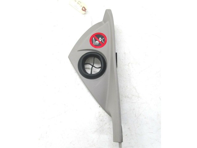 2006-2013 VOLVO C70 T5 OEM RIGHT FRONT PASSENGER DASH SIDE END COVER TRIM 