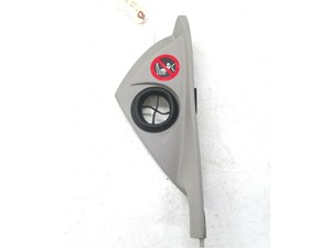 2006-2013 VOLVO C70 T5 OEM RIGHT FRONT PASSENGER DASH SIDE END COVER TRIM 