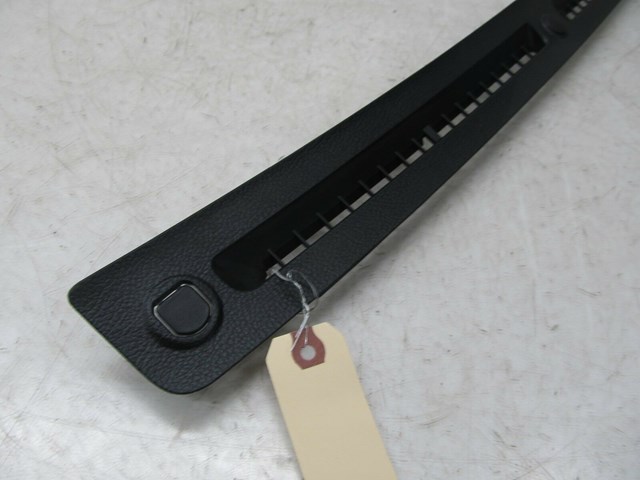 2010-2014 SUBARU IMPREZA OEM FRONT DASH WINDSHIELD AIR VENT TRIM 66115FJ020