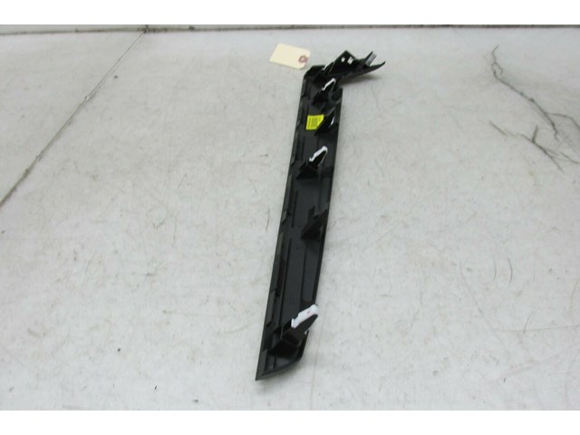2014-2016 KIA CADENZA OEM RIGHT FRONT DASH MOLDING TRIM 