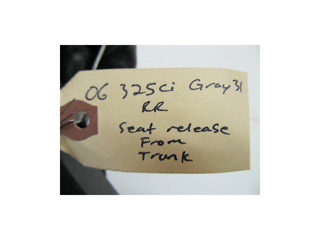 2001-2006 BMW 325Ci E46 COUPE OEM RIGHT REAR BACK SEAT RELEASE HANDLE ACTUATOR 
